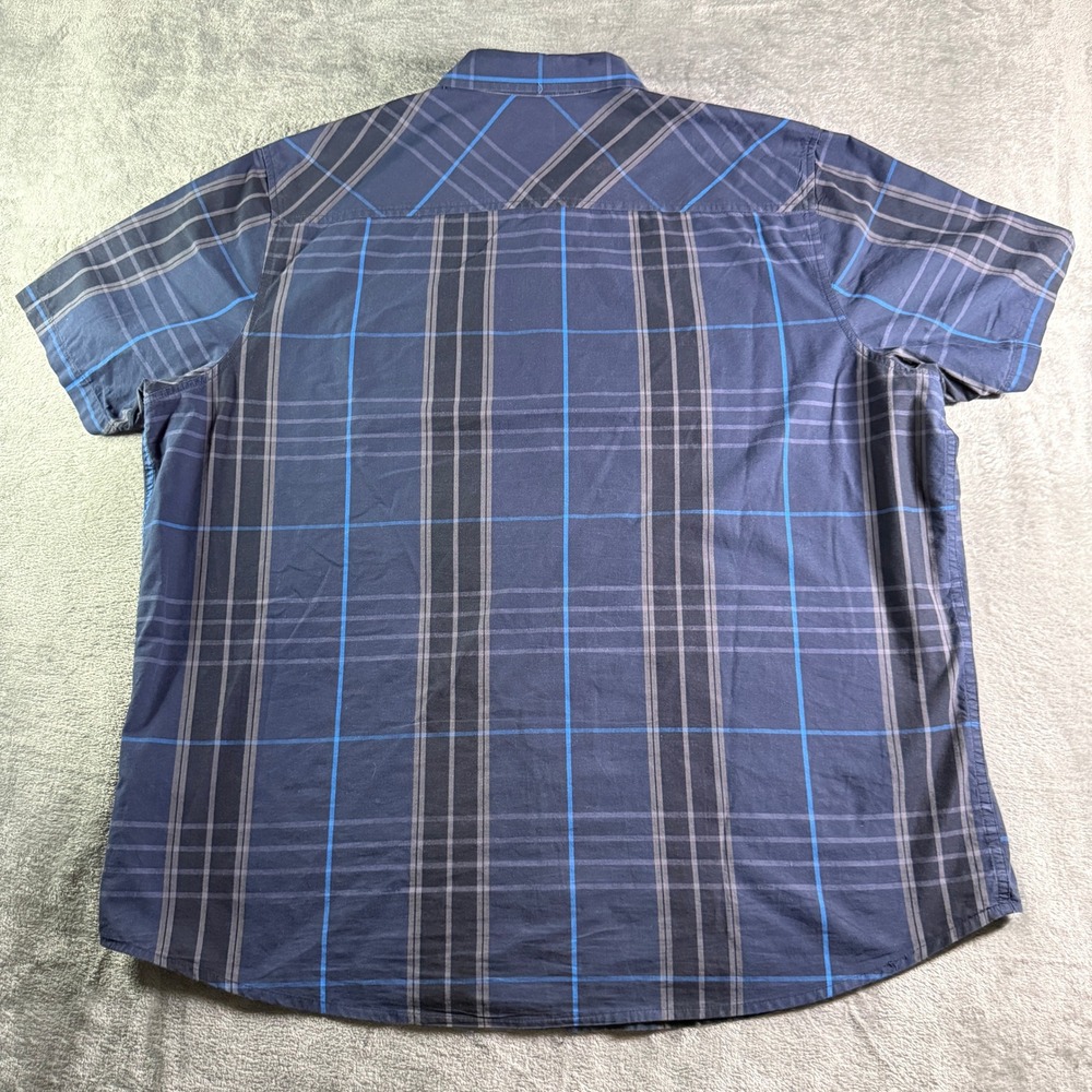 Oakley Plaid Button Down Shirt Mens XXL Short Sleeve Navy Blue Regular Fit - Picture 7 of 11